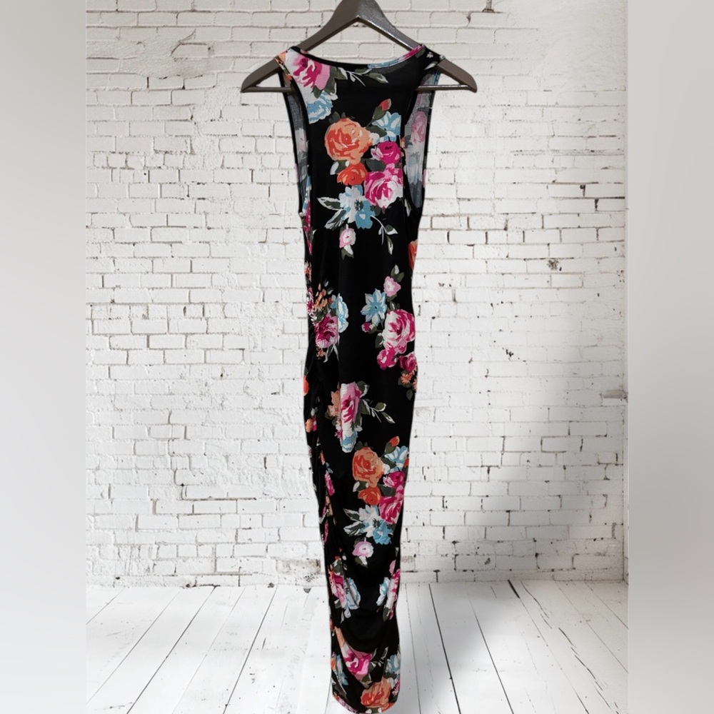 Fitted long floral dress - Picture 2 of 2